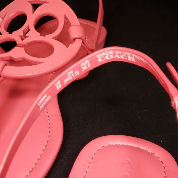 Coach | Shoes | Nib Coach Jessalyn Signature Womens Thong  NIB Coach Fuchsia Leather Logo Sandals